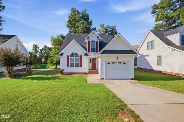1508 ENTHEOS LN, RALEIGH, NC 27610 - Image c7f52395d15b4354eaf9fa211d4d9b90/3513246237