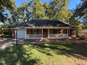 1290 Arailia Drive Fayetteville NC 28314