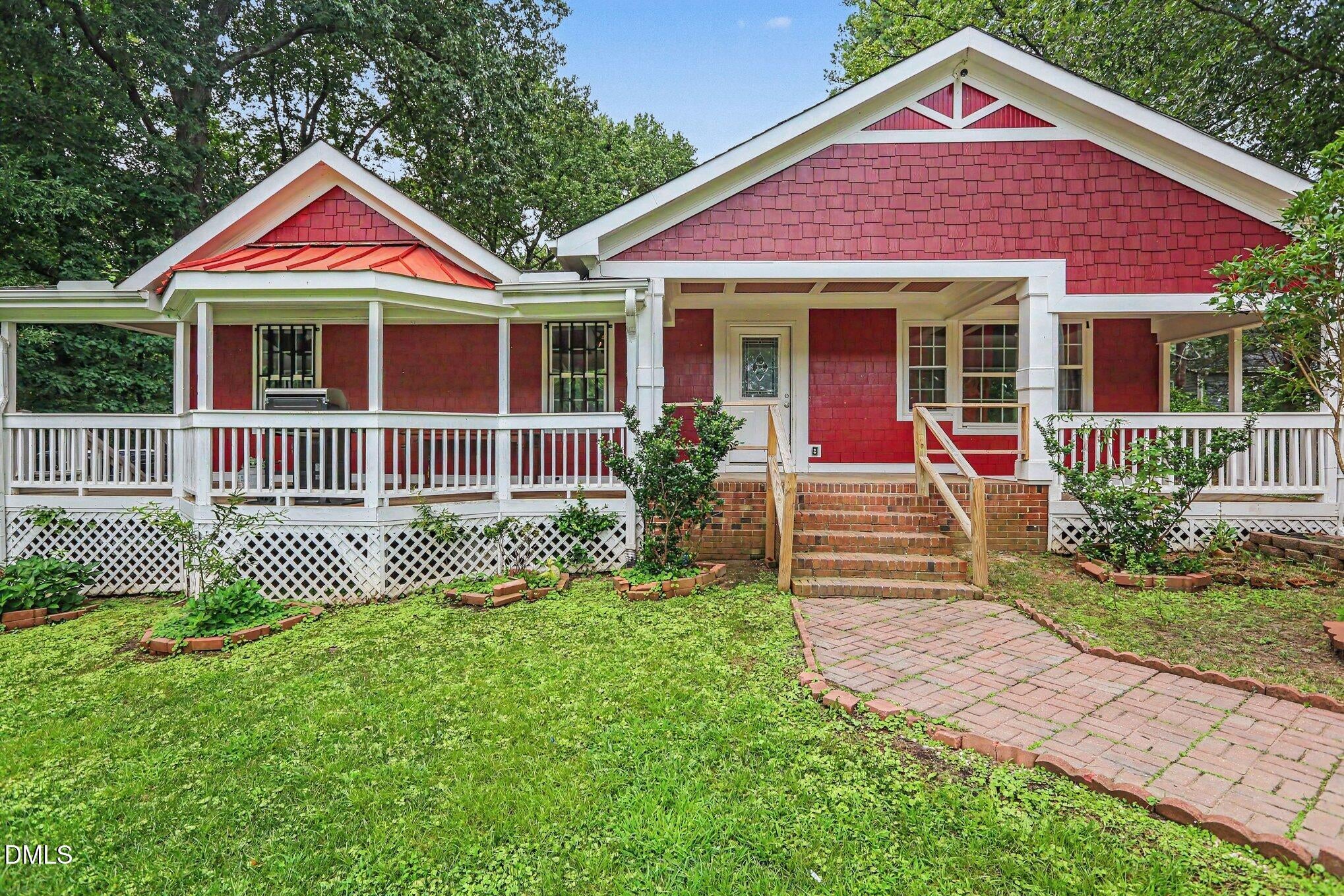 2904 Pervis Road