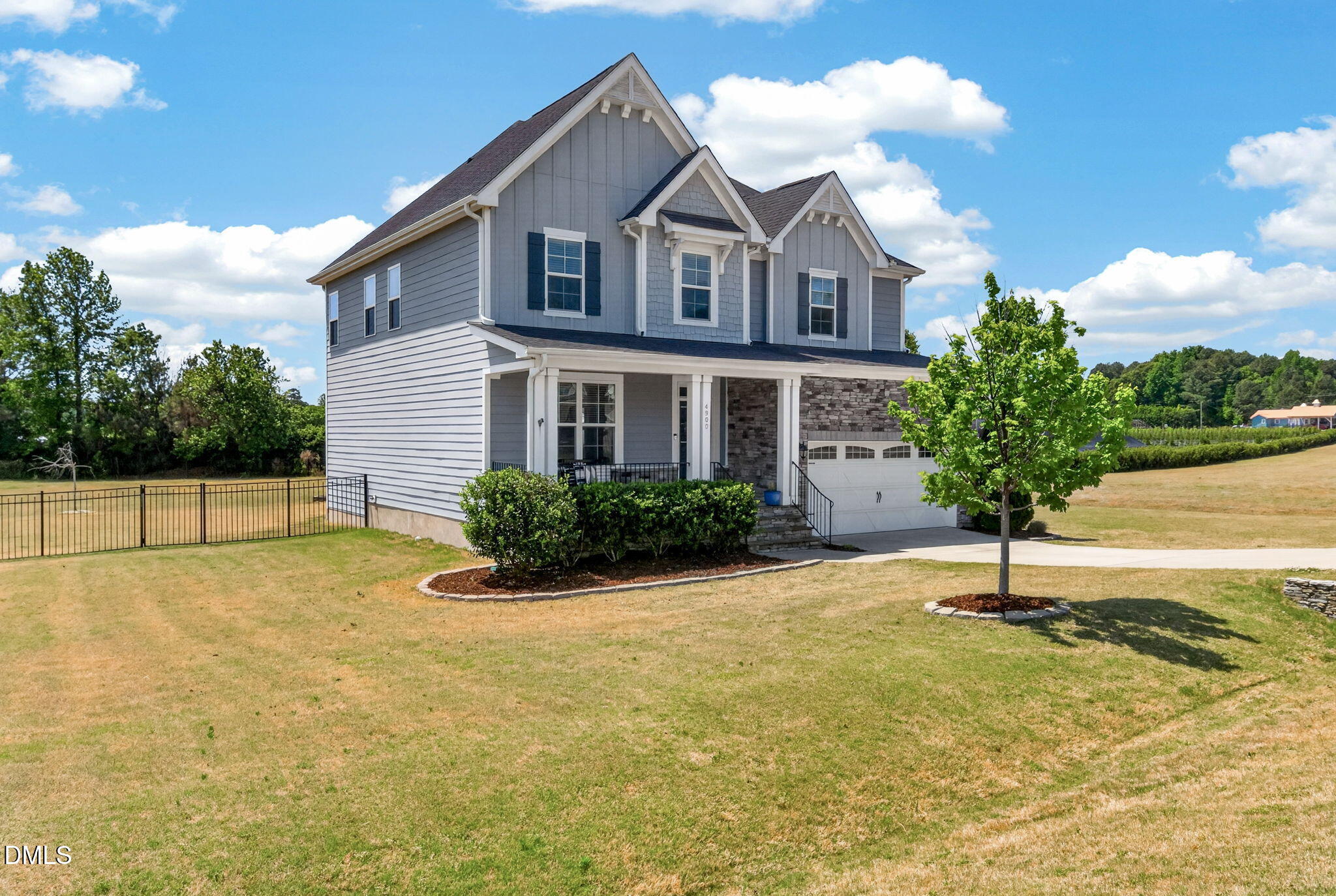 4900 Sunset Stream Drive