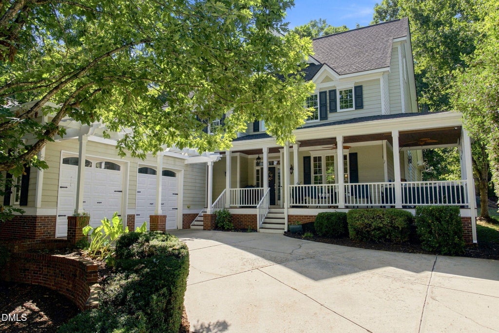 Photo of 35 Golden Heather, Chapel Hill, NC 27517 (MLS # 10192428)