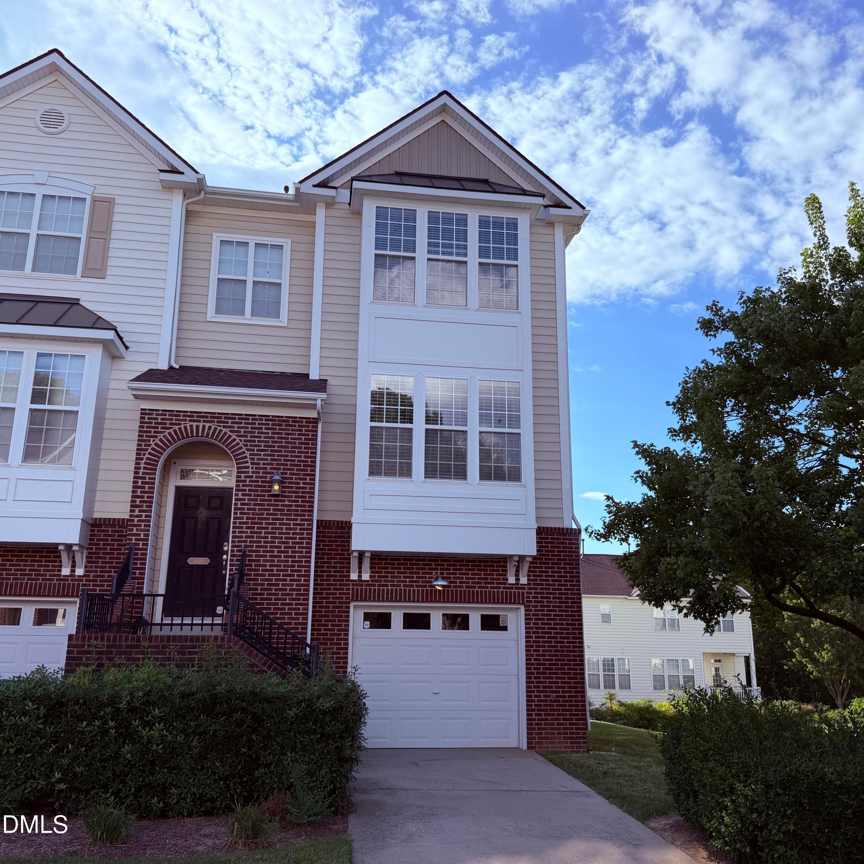 5410 Silver Moon Lane