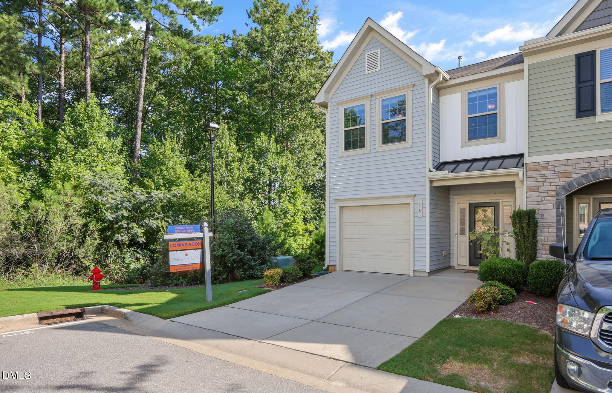 16 N Hedgewick Drive