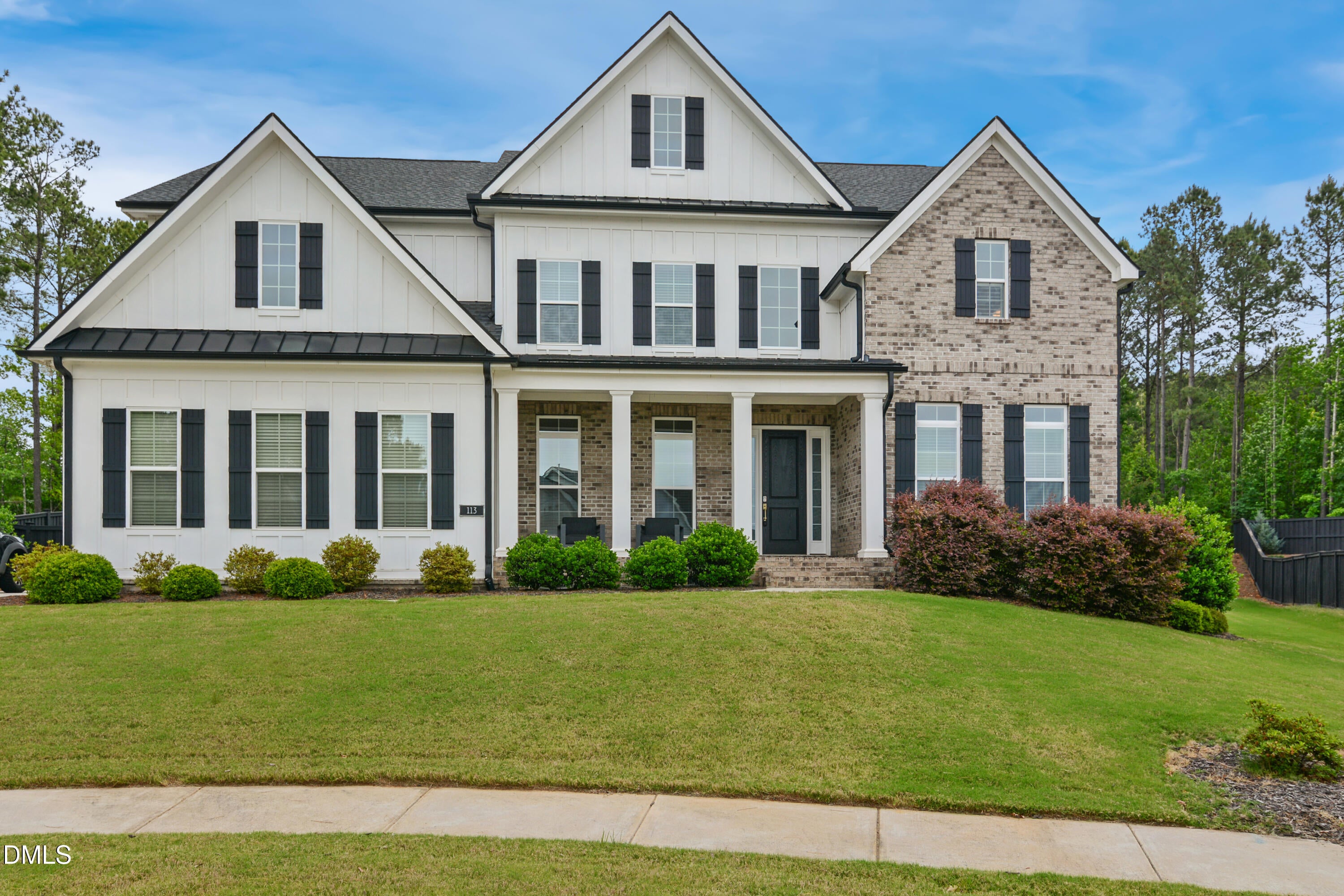 113 Amberwing Court