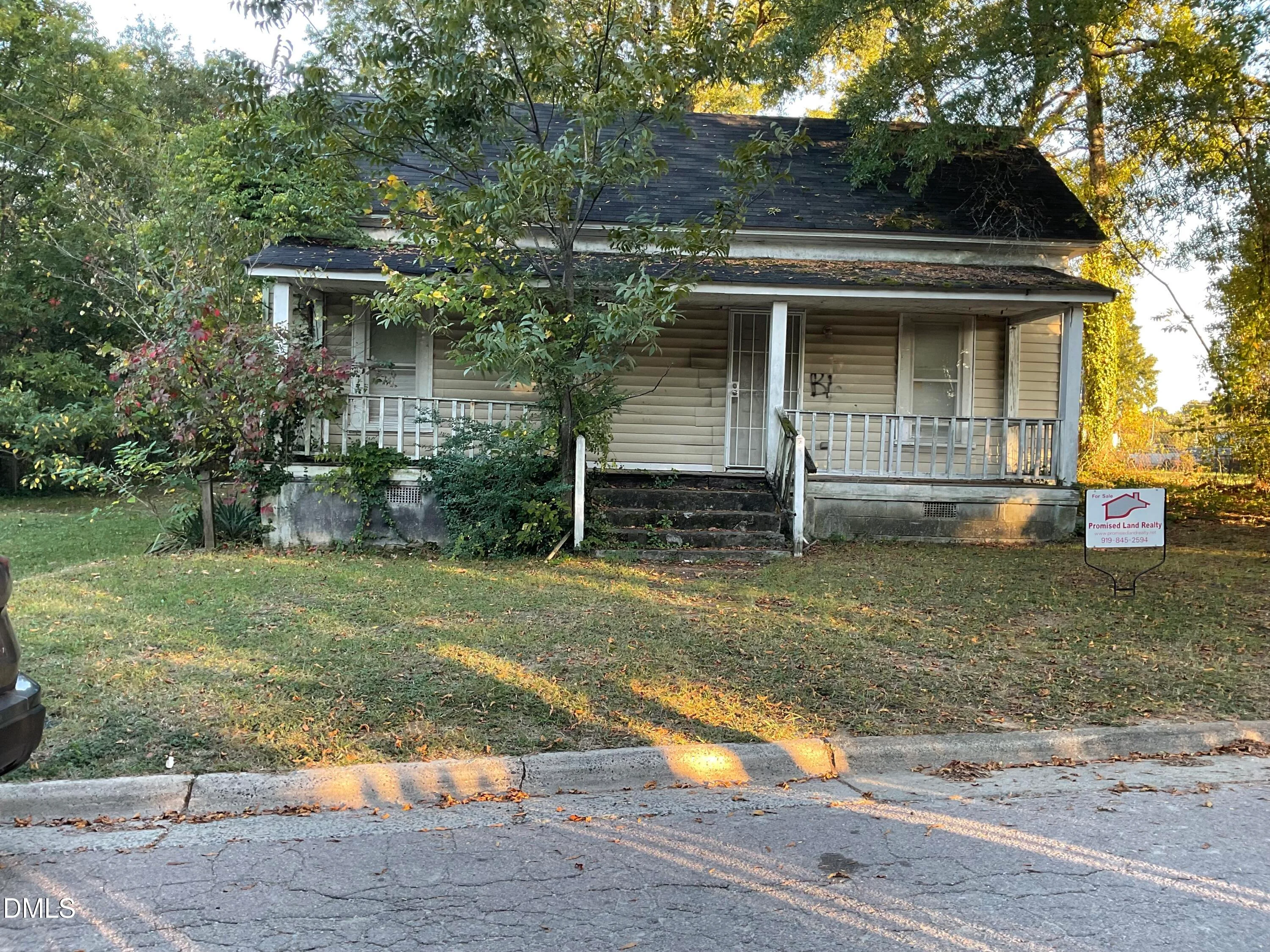 405 Clay Street