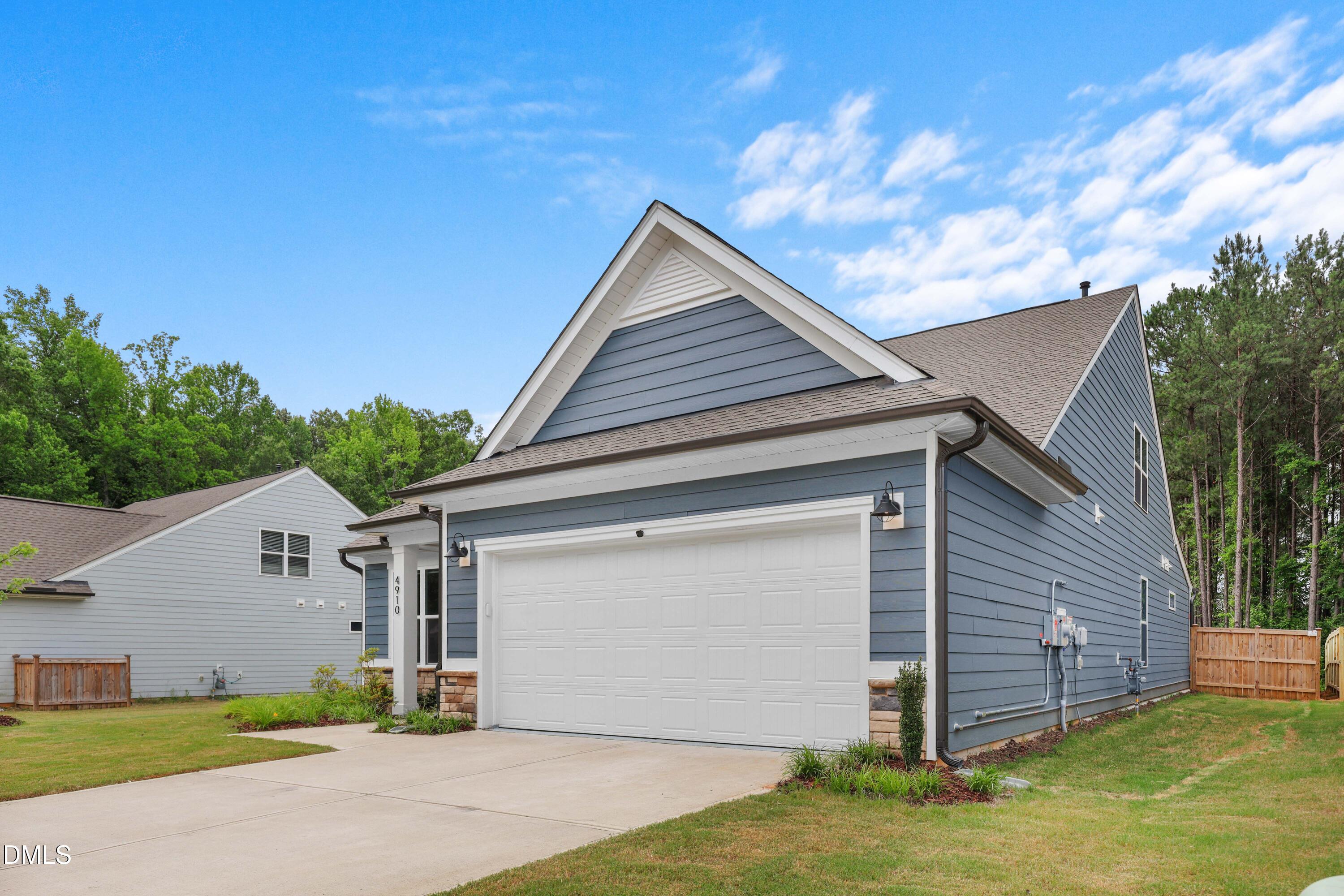 4910 Moosehead Way