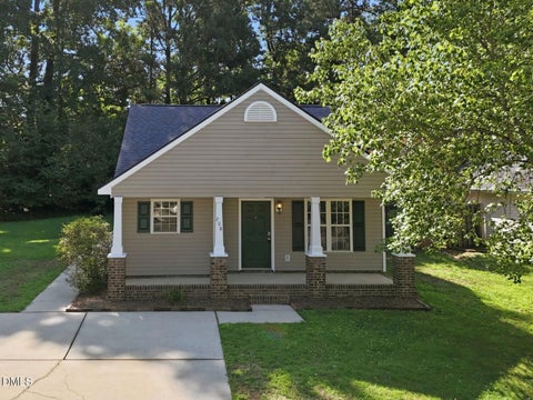 Photo of 208 Highgate Circle, Wake Forest, NC 27587 (MLS # 10180225)