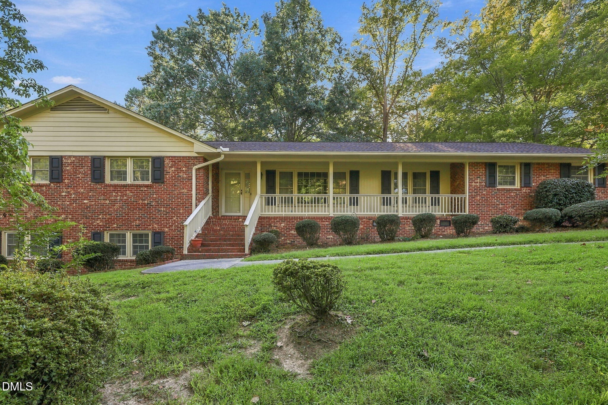2325 Dawn Trail