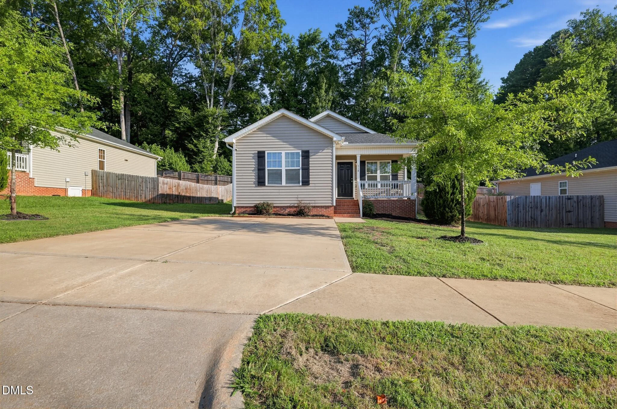 118 Volunteer Street