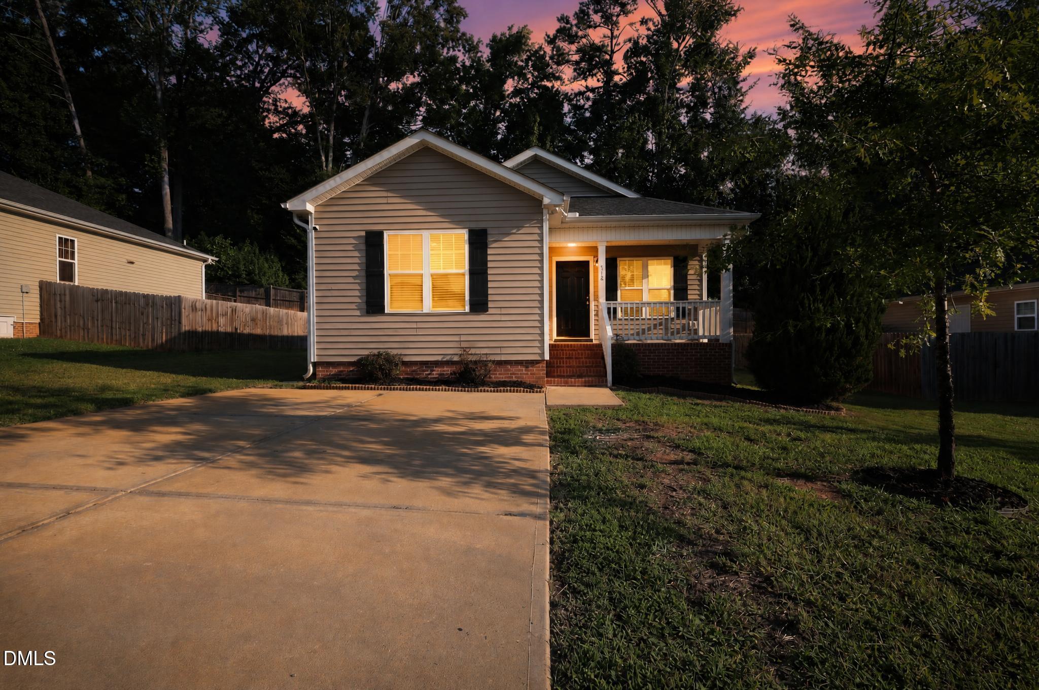 118 Volunteer Street