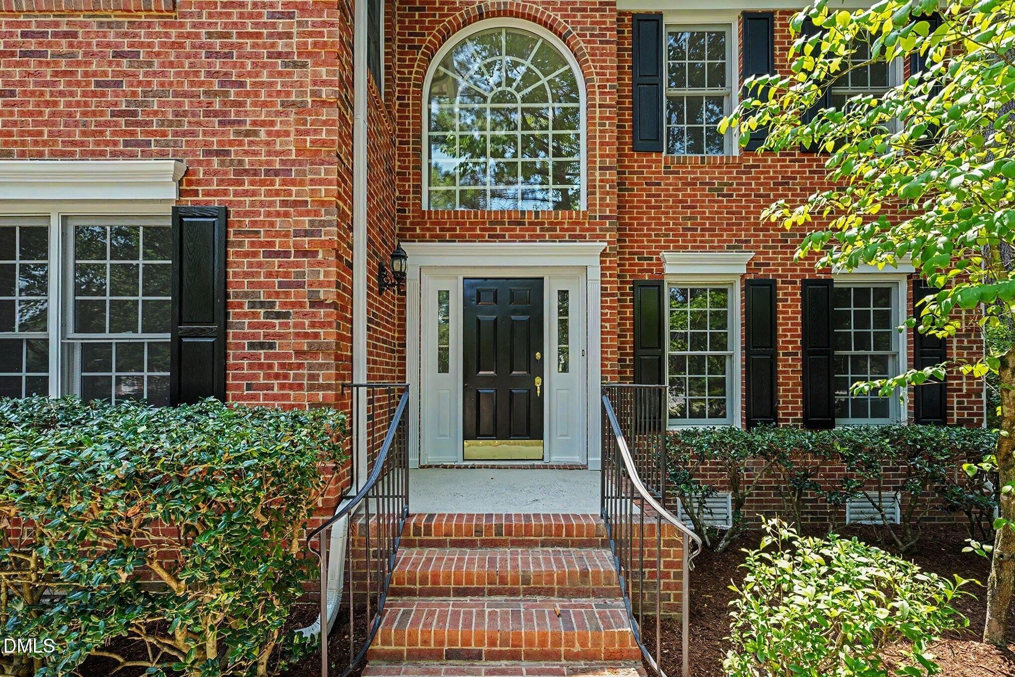 102 Eagle Meadow Court