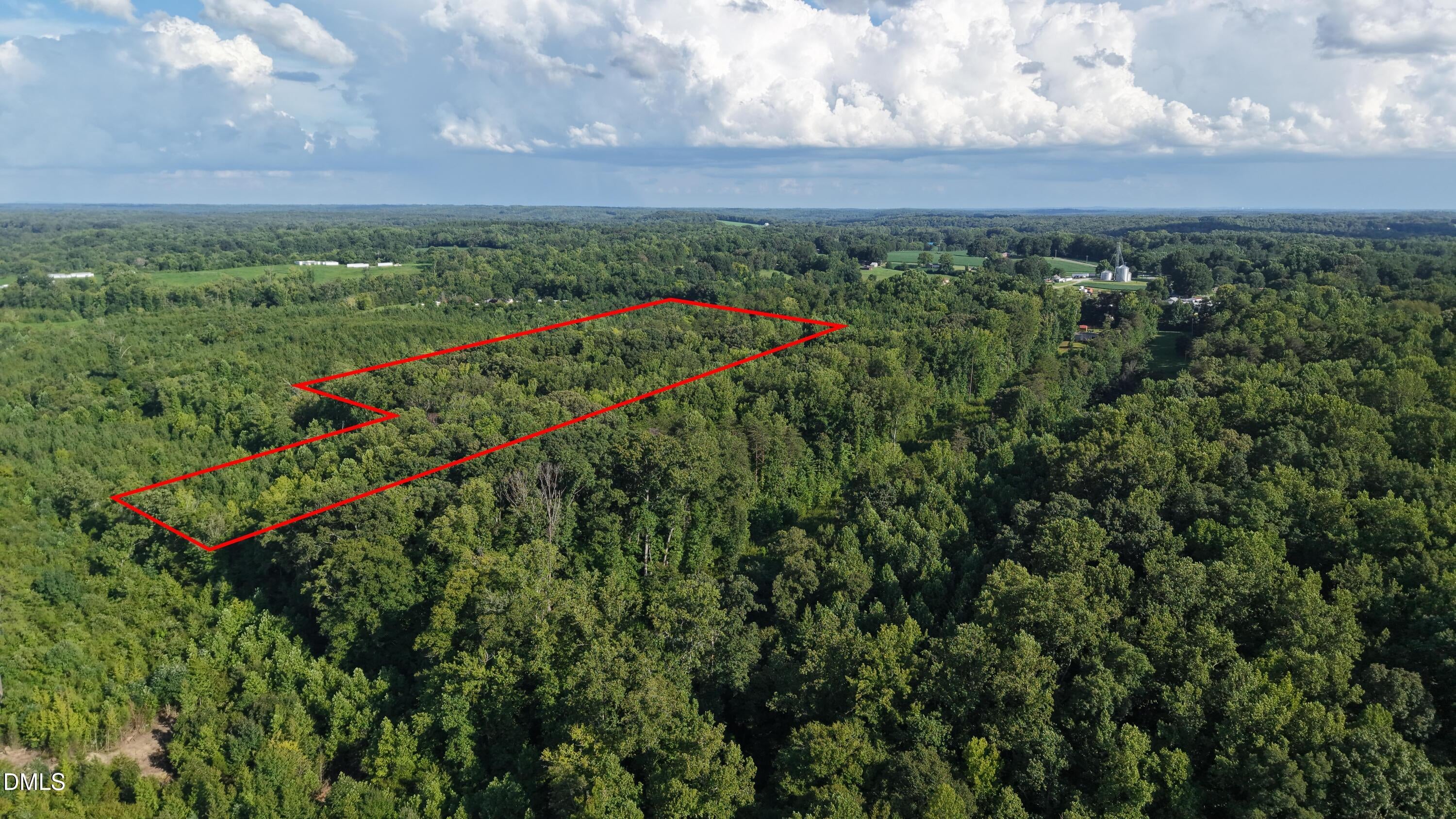 211 Moore Trail