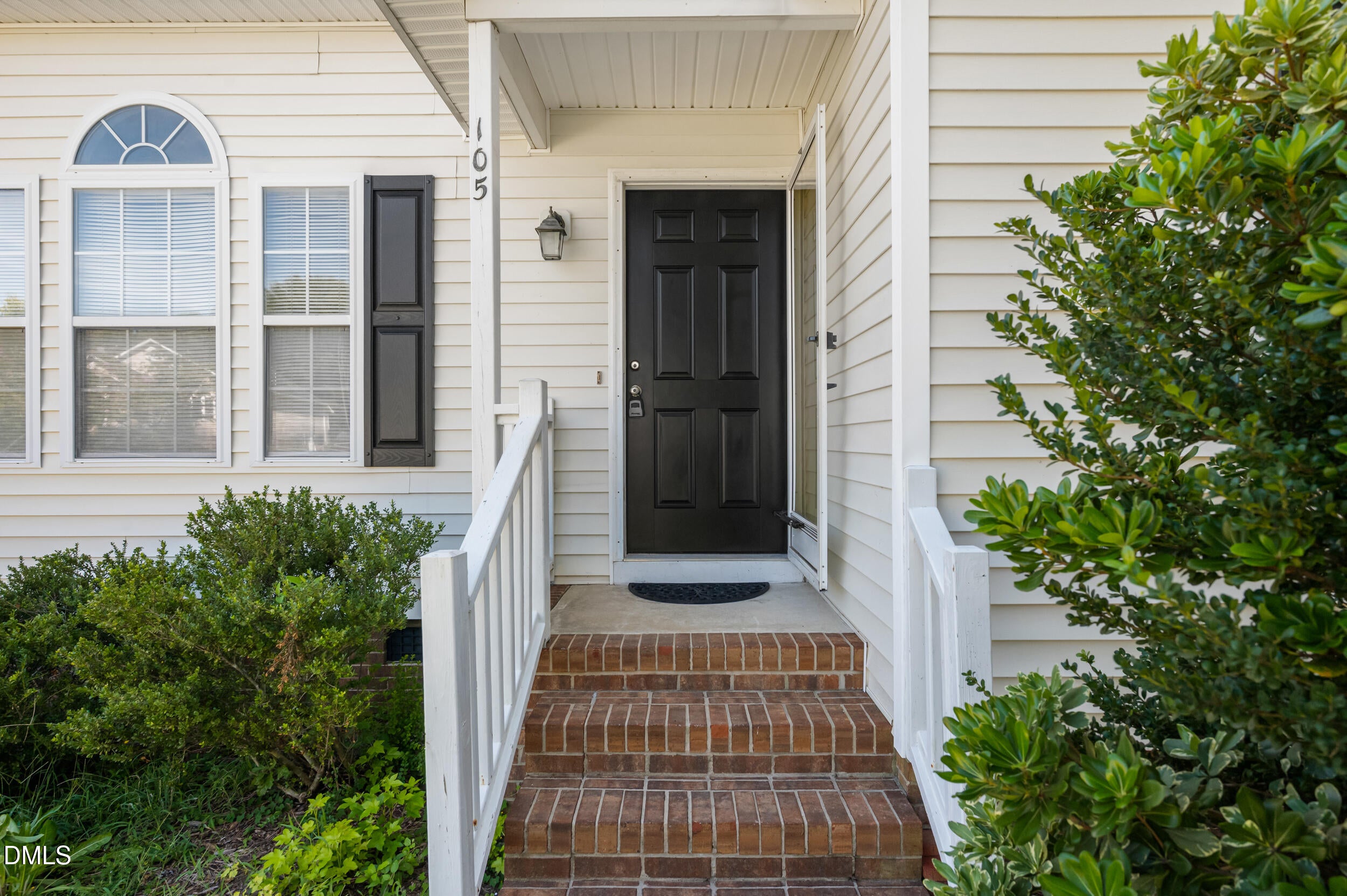 105 Mckenzie Circle