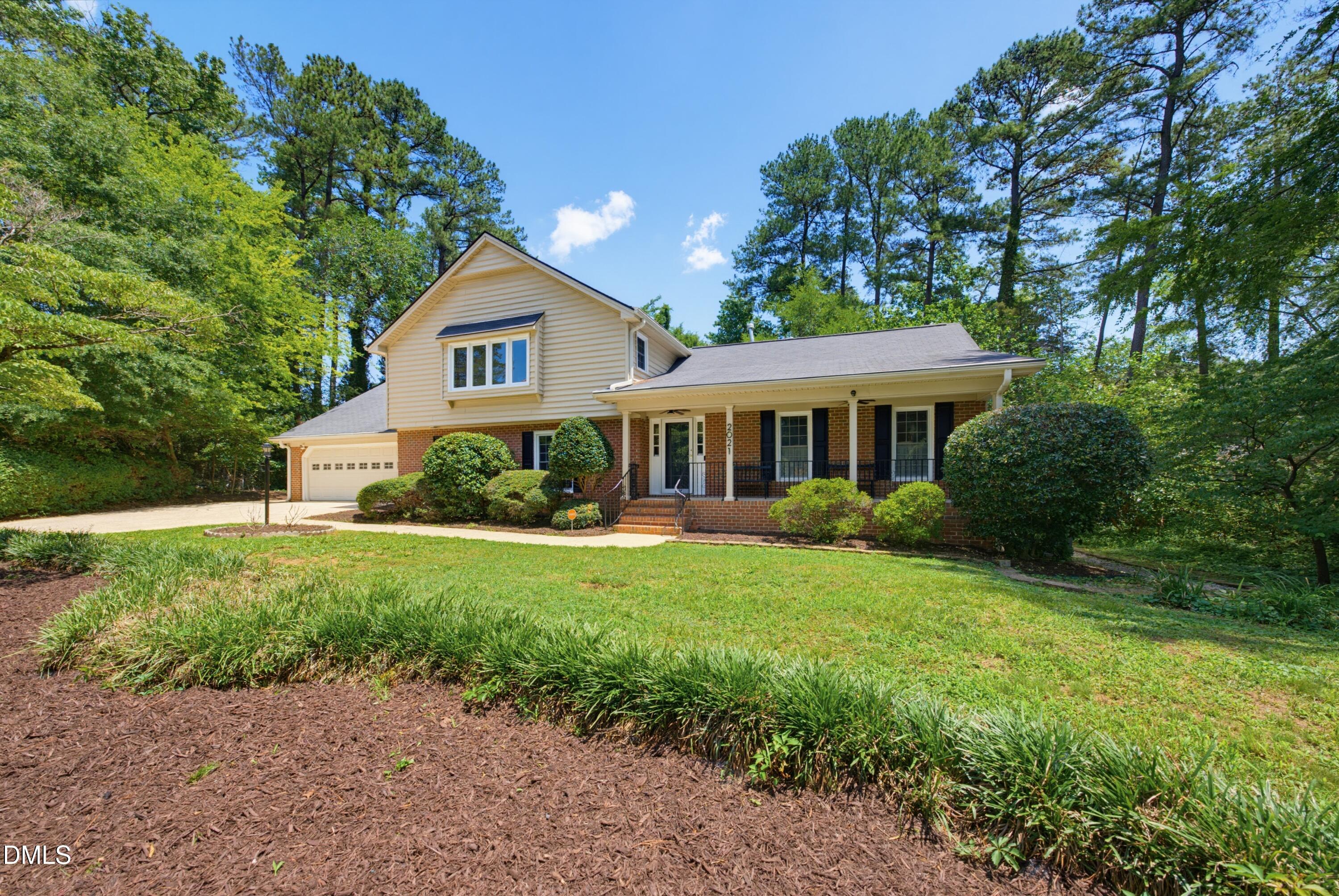 2021 Mallard Lane