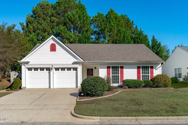131 SADDLE RIVER RD, APEX, NC 27502 - Image caf4db5fd02877e34437513e80418183/263577346
