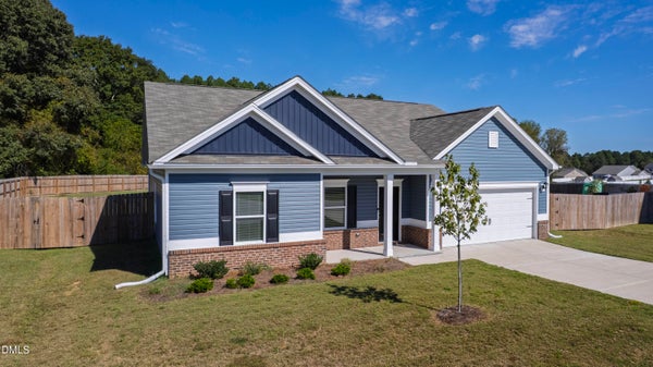220 CITIZENS CT, FOUR OAKS, NC 27524 - Image cb37d2b11c1d25db7959fd95c8f05128/775782060