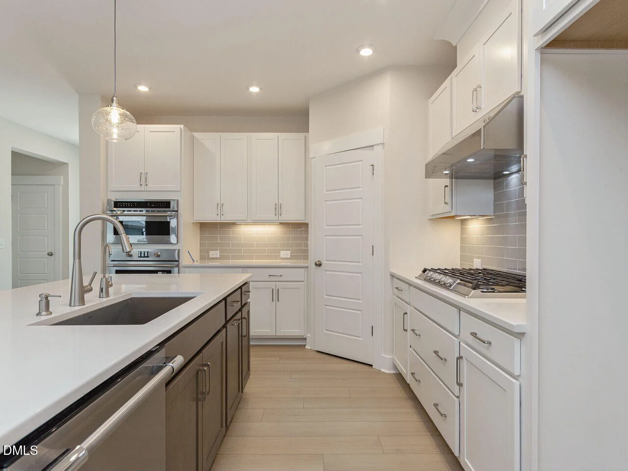 402 North Village Parkway
