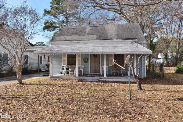 828 S TILLERY ST, ROCKY MOUNT, NC 27803 - Image cbc12eaf55a9fee06b13ad0ff553e1ee/814309671