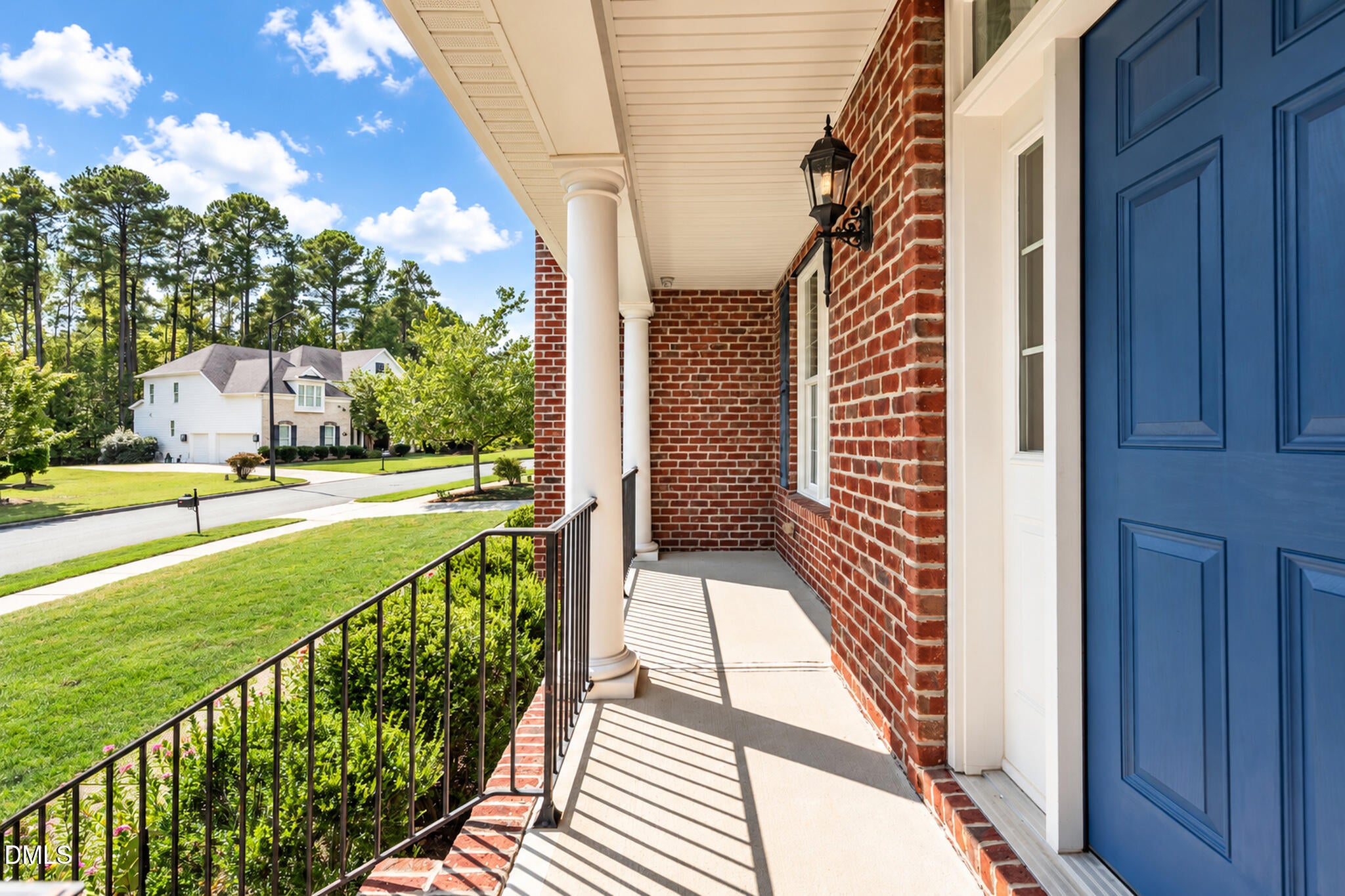 206 Sagerview Way
