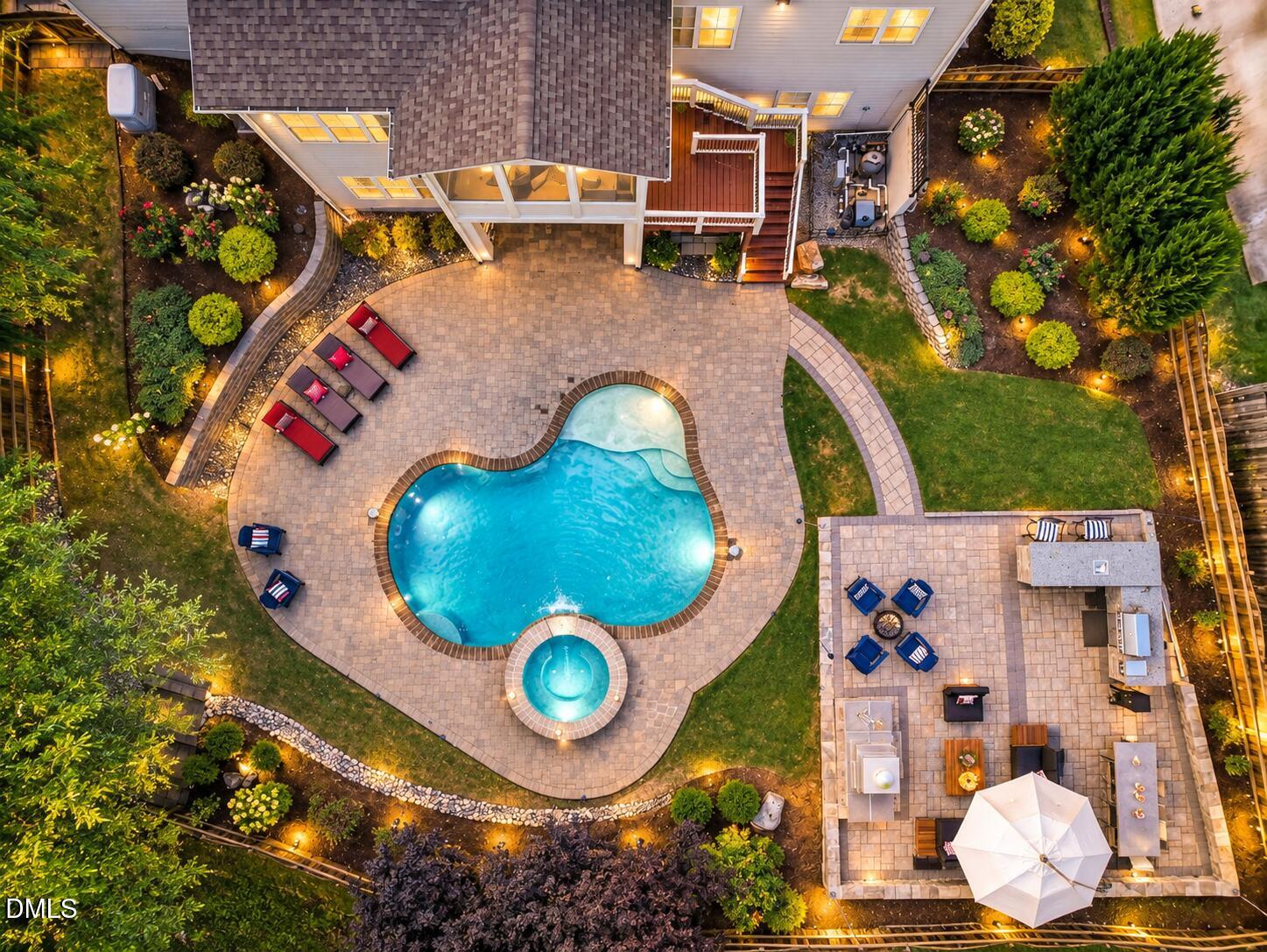 917 Cambridge Hall Loop