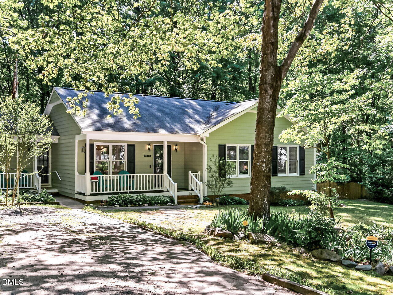 13804 N Meadows Court