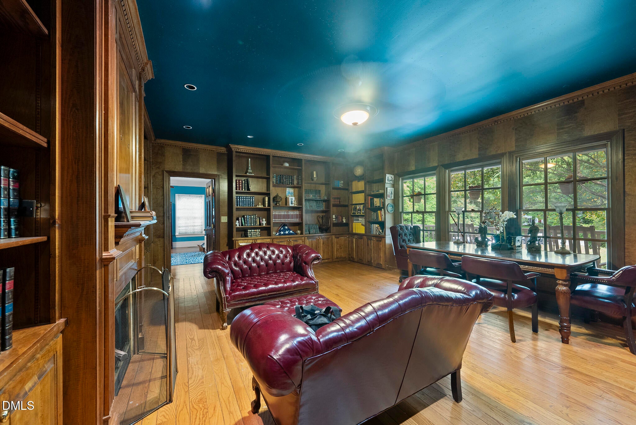 111 Foxridge Road