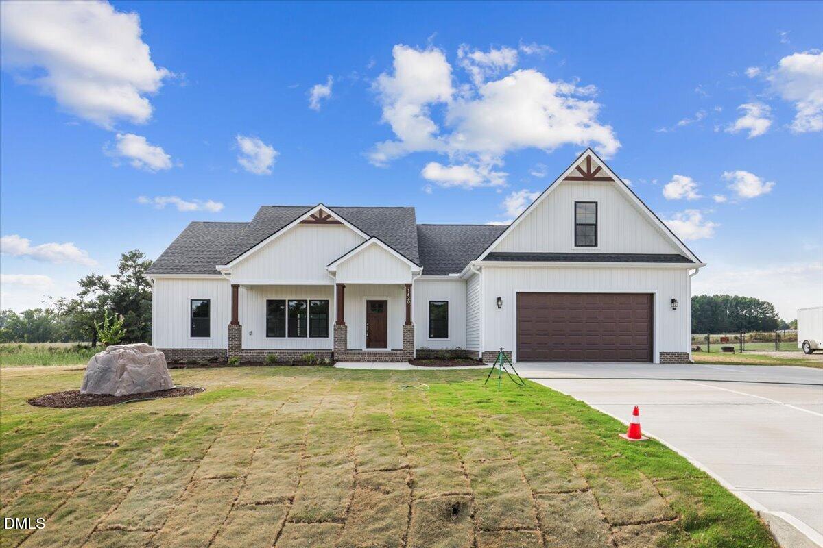 1420 Scarlet Oak Road