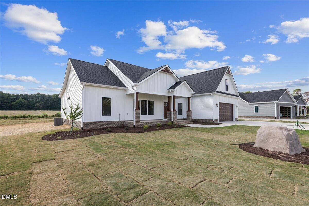 1420 Scarlet Oak Road
