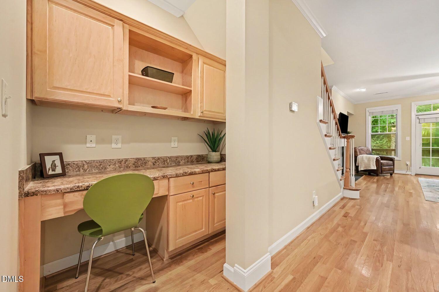 6 Abernathy Drive
