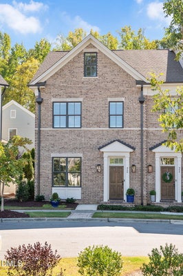 946 WATERCOLOR WAY, DURHAM, NC 27713 - Image ce0af8ac9833651230ec56ac49cdddf7/1268401488