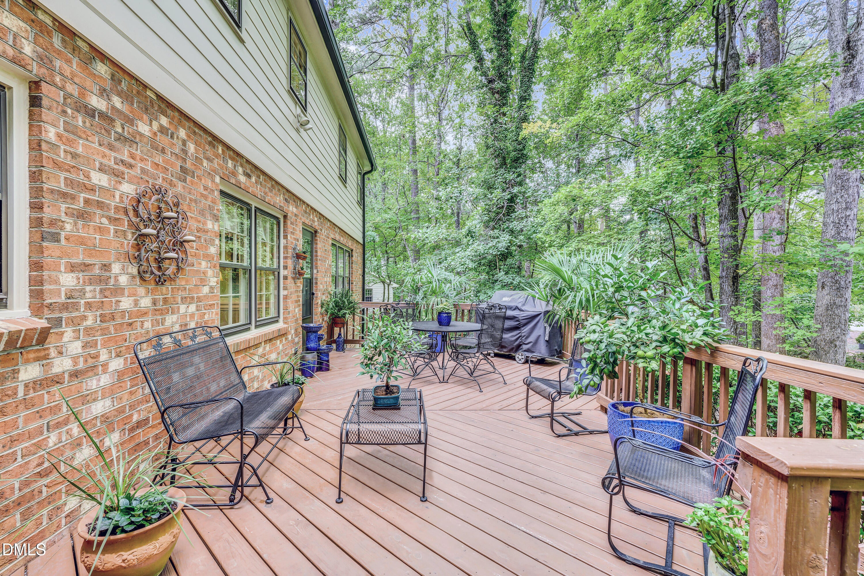 1504 Primrose Lane