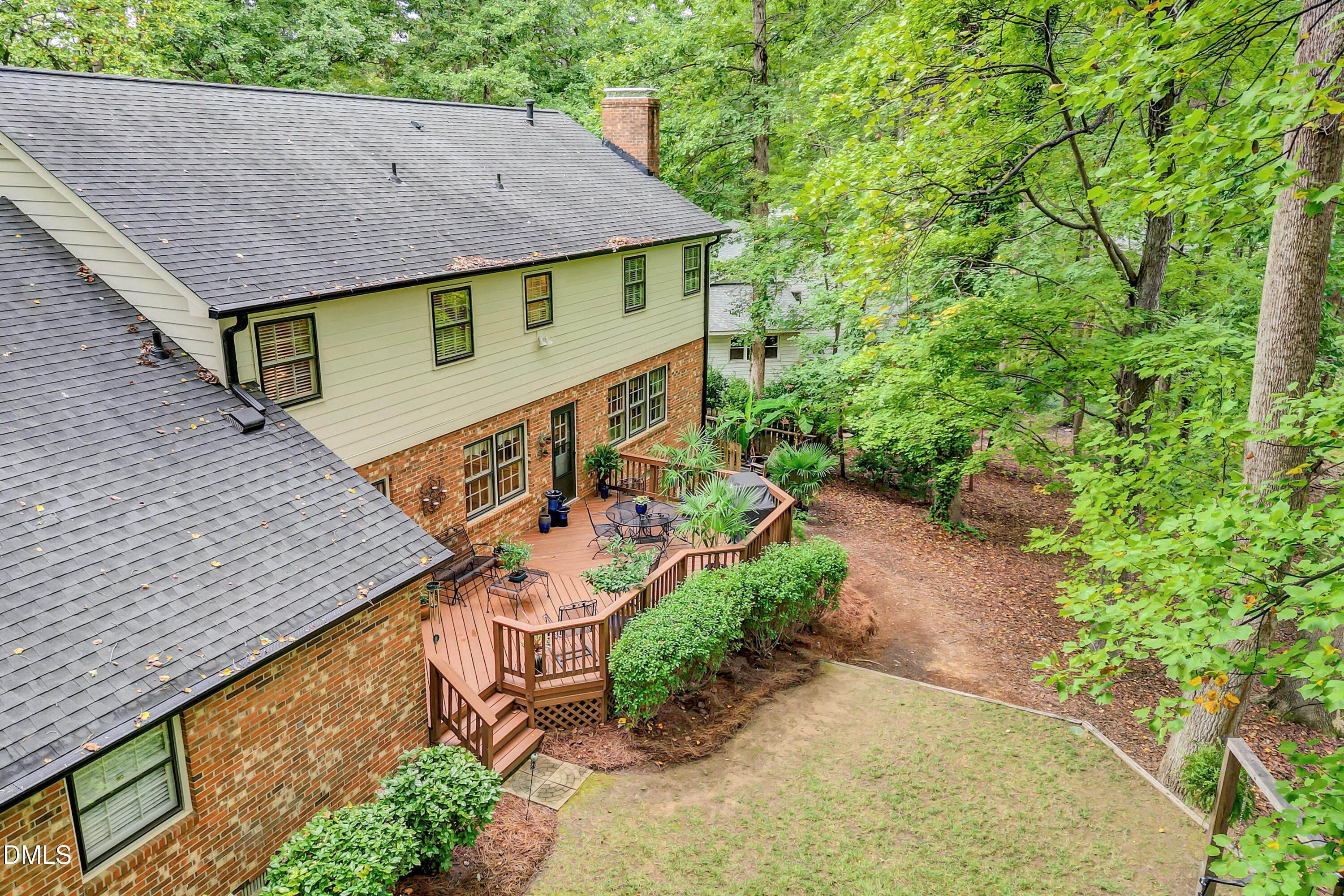 1504 Primrose Lane