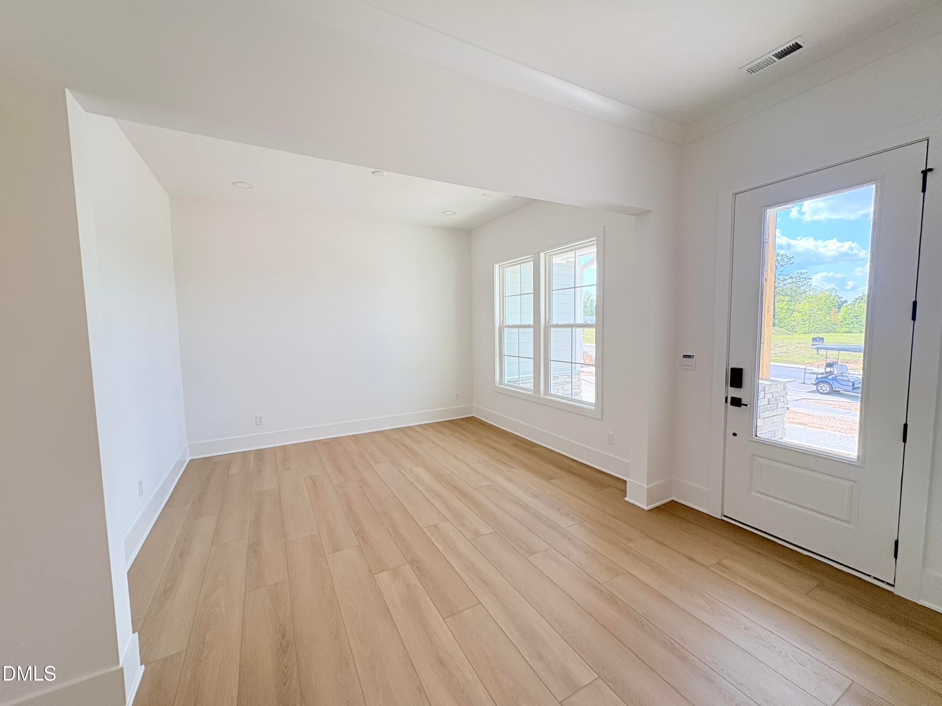 2417 Gracemount Drive 239