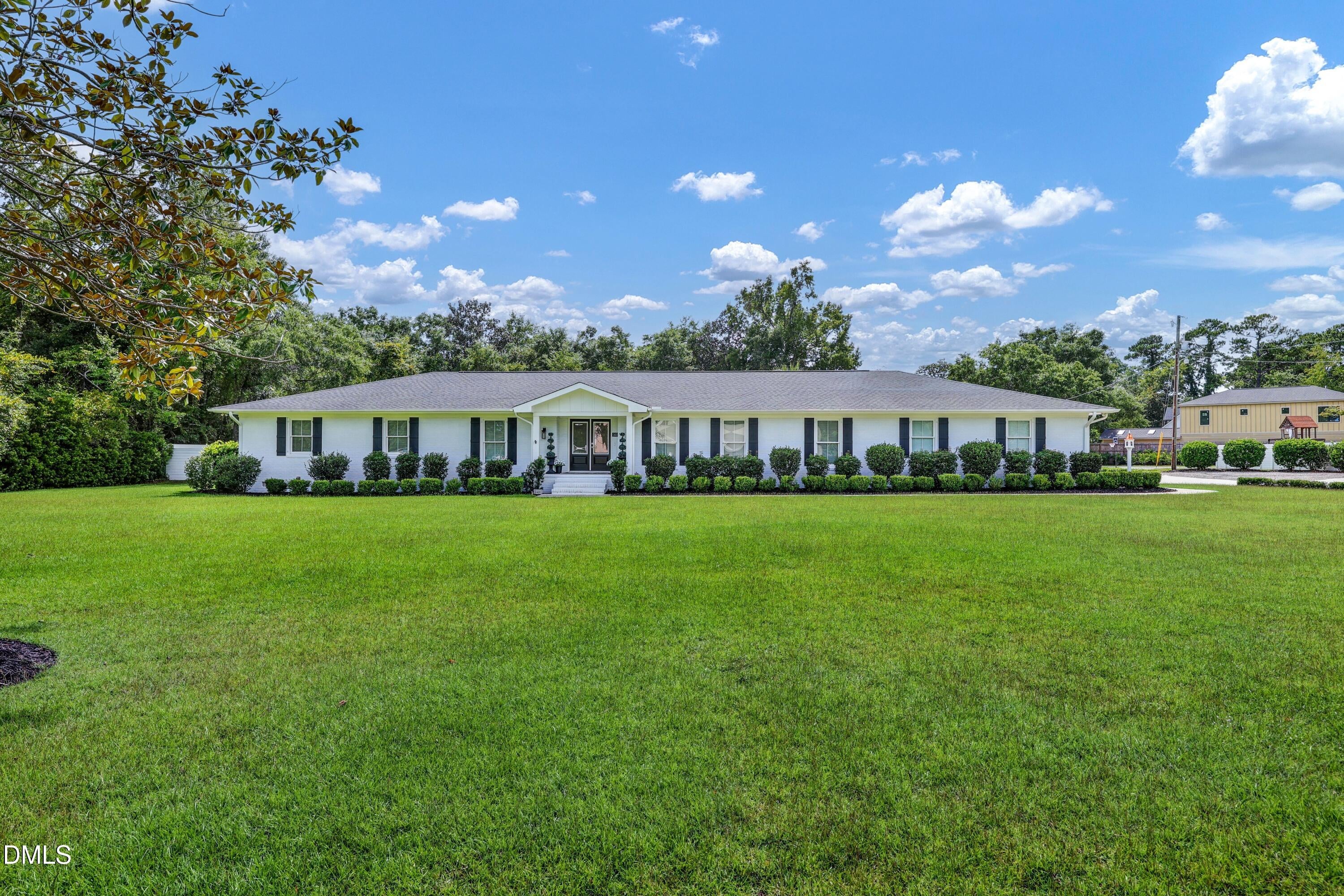 1420 Eastwood Road