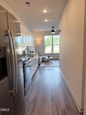 2210 GATHERING SQUARE CT, FUQUAY VARINA, NC 27526 - Image cecdd39f2048ec425314070e4741daed/962570472