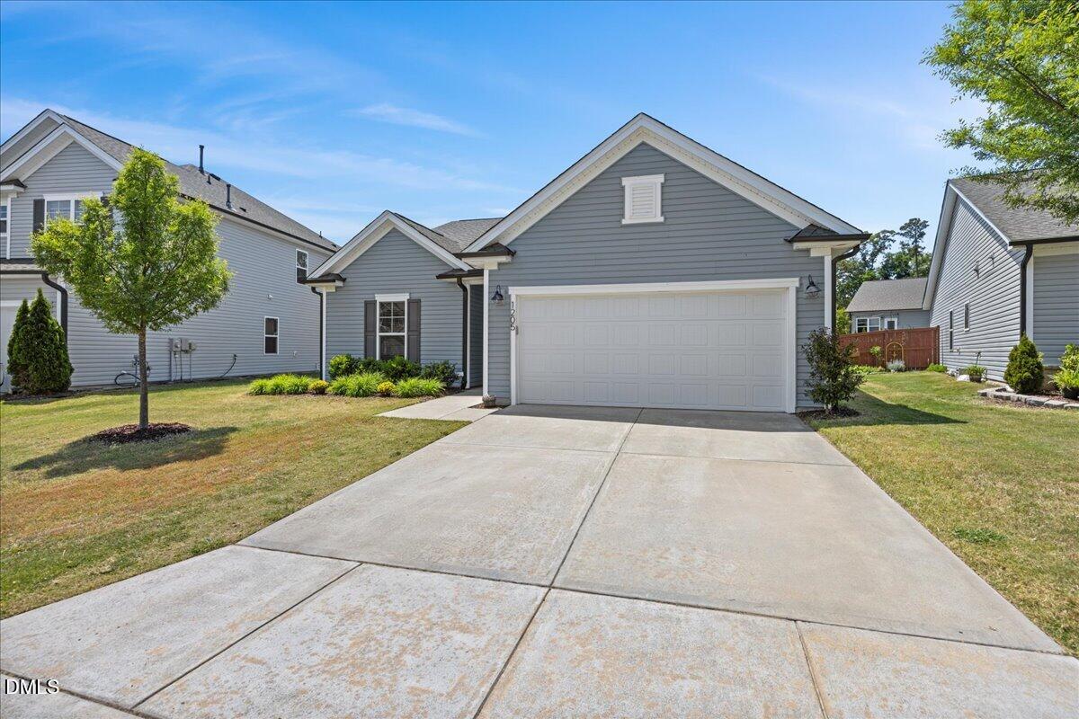1205 Bluewater Way
