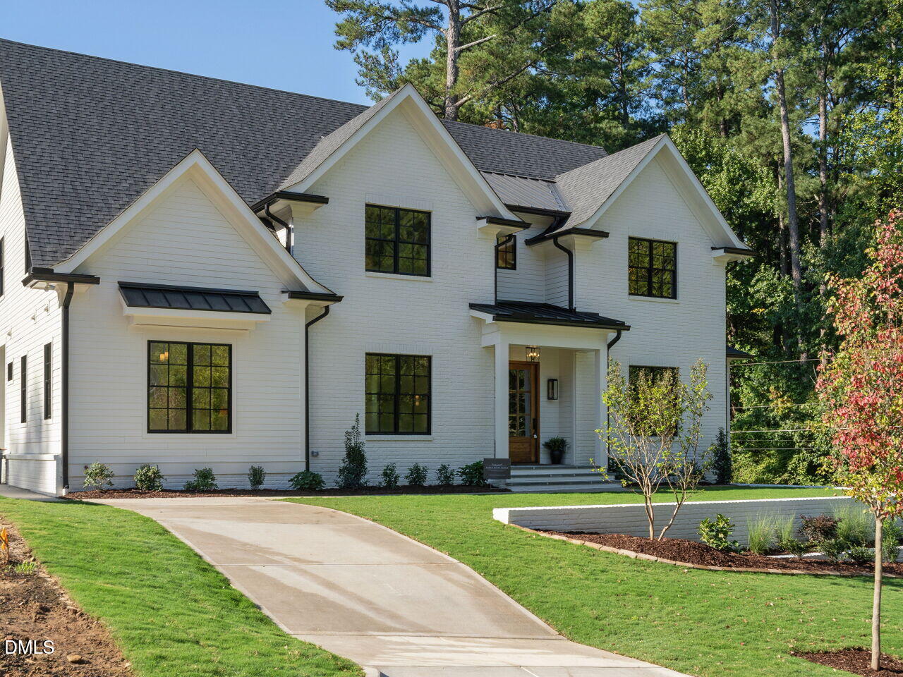 2123 Dunhill Drive