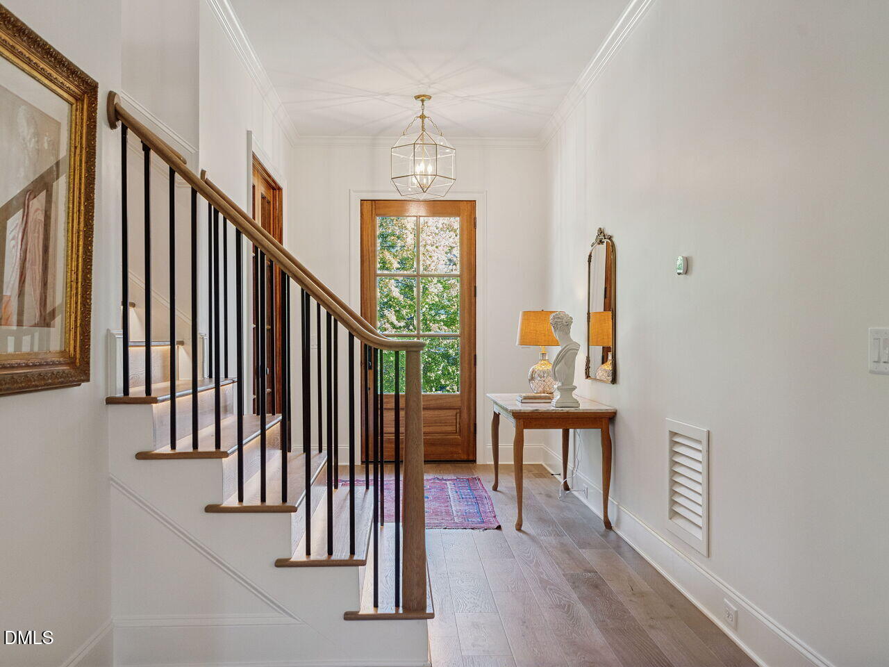2123 Dunhill Drive