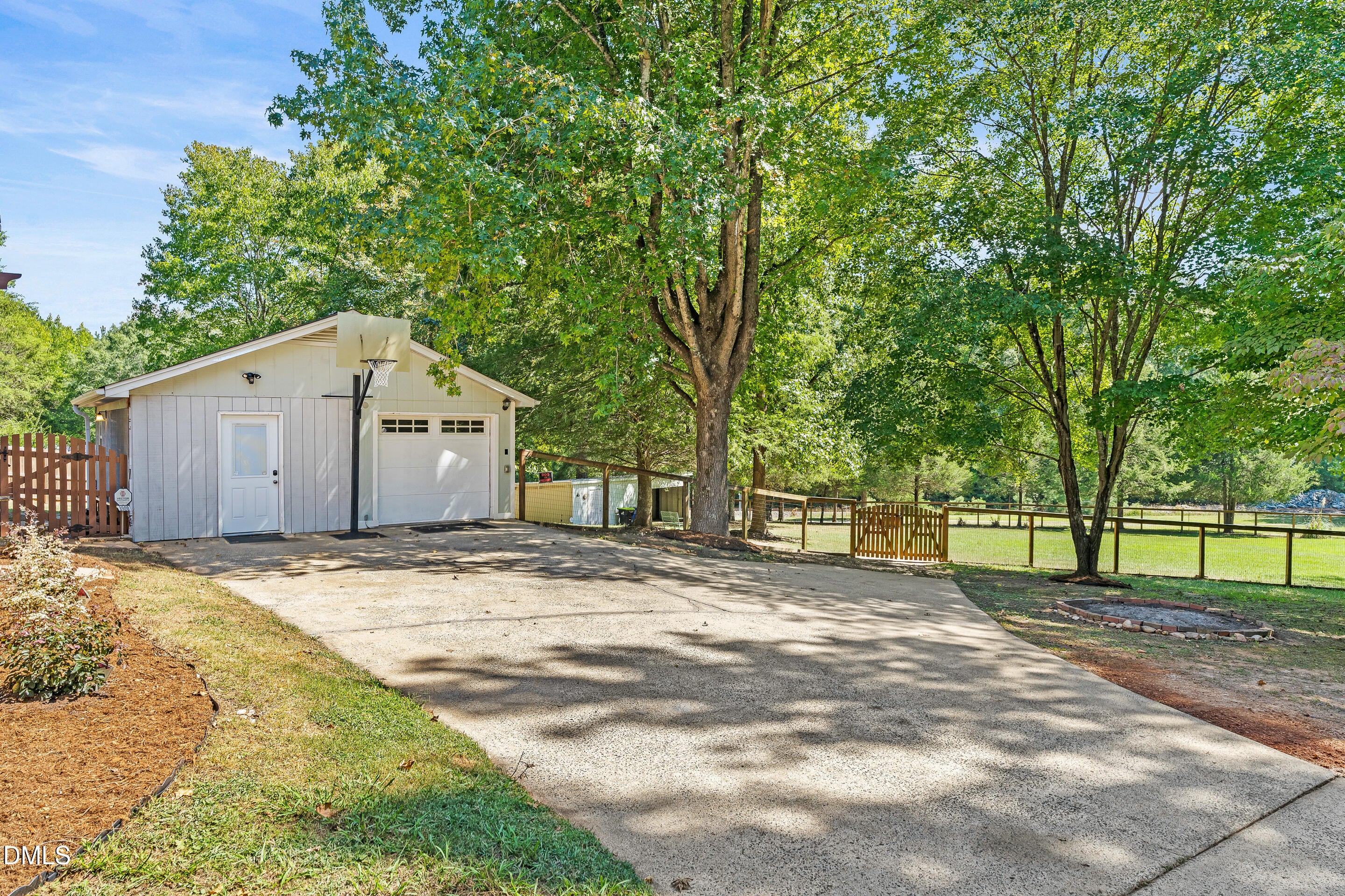 3900 University Station Road