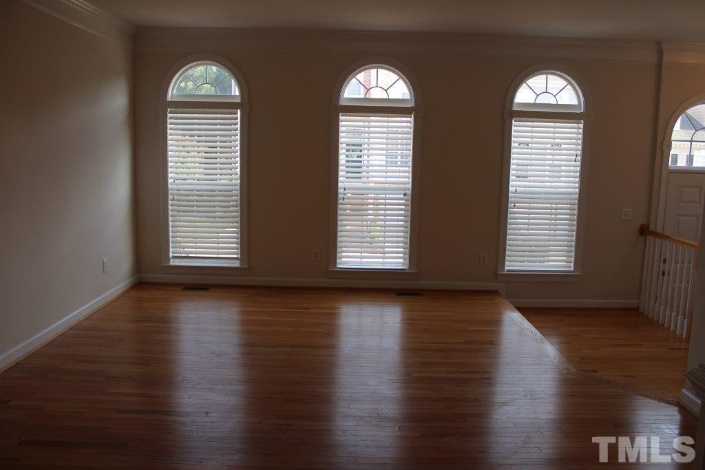 303 Kirkeenan Circle