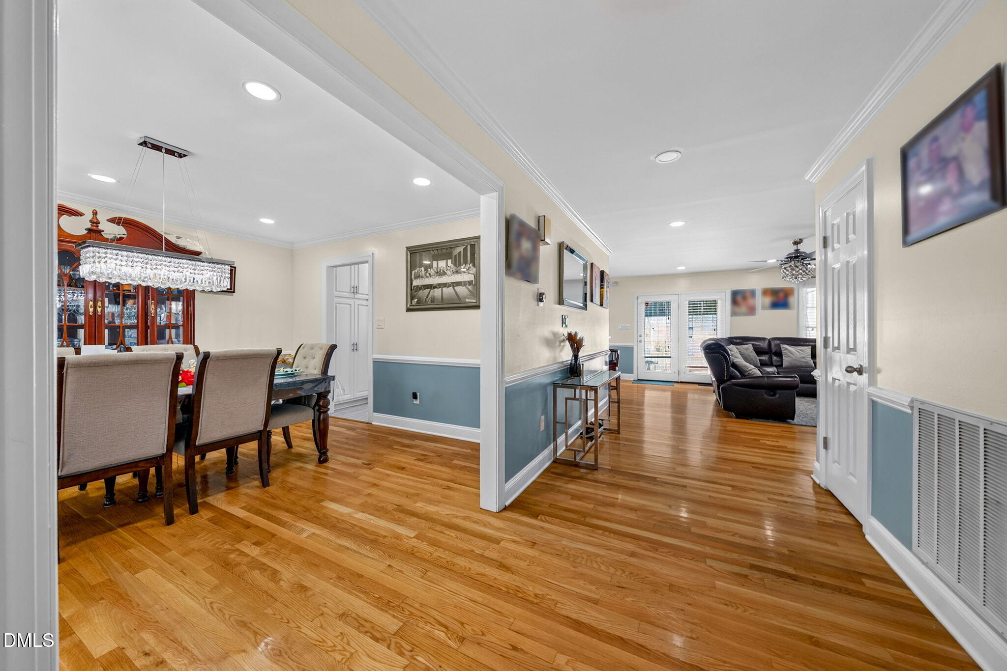 1663 Hayes Road