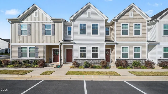975 Highland Trace Drive, Graham, NC, 27253