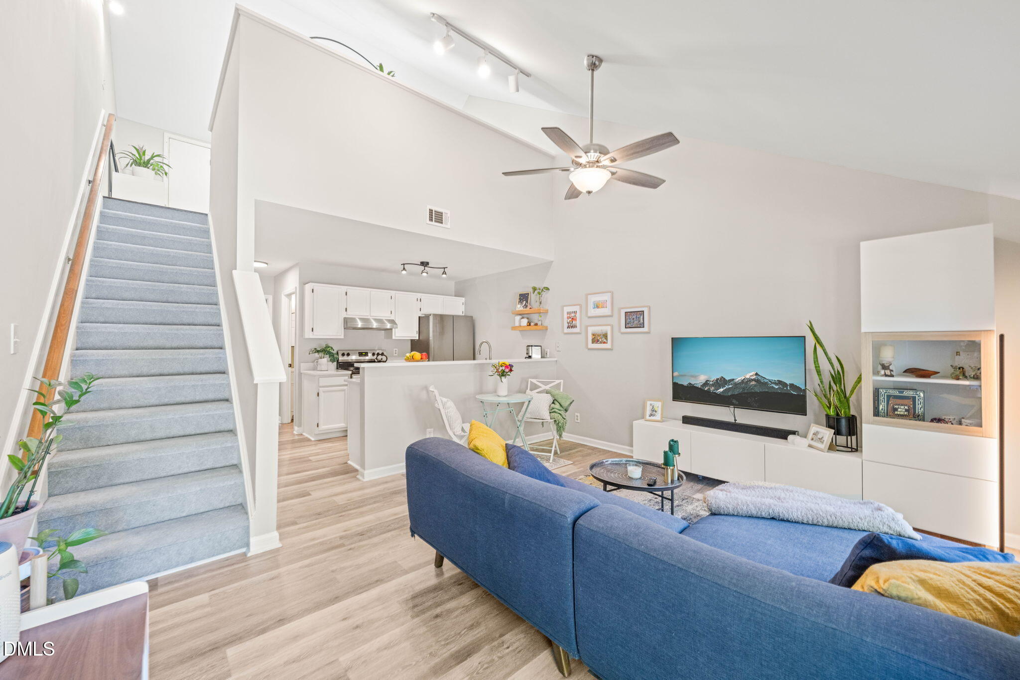 905 Gatehouse Lane