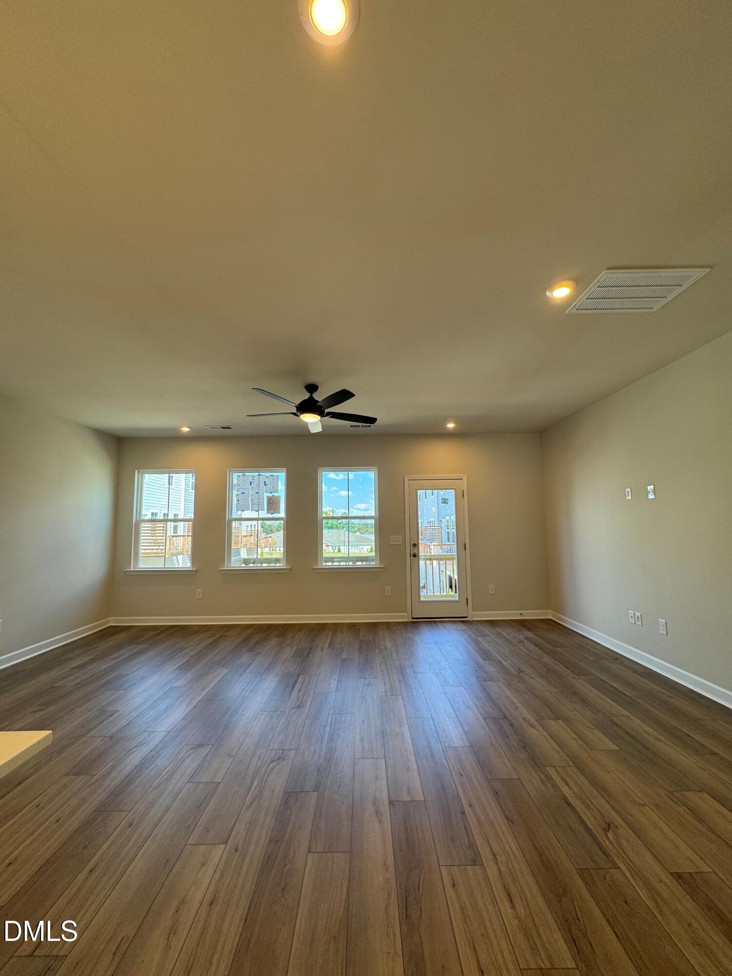 706 Hyperion Alley