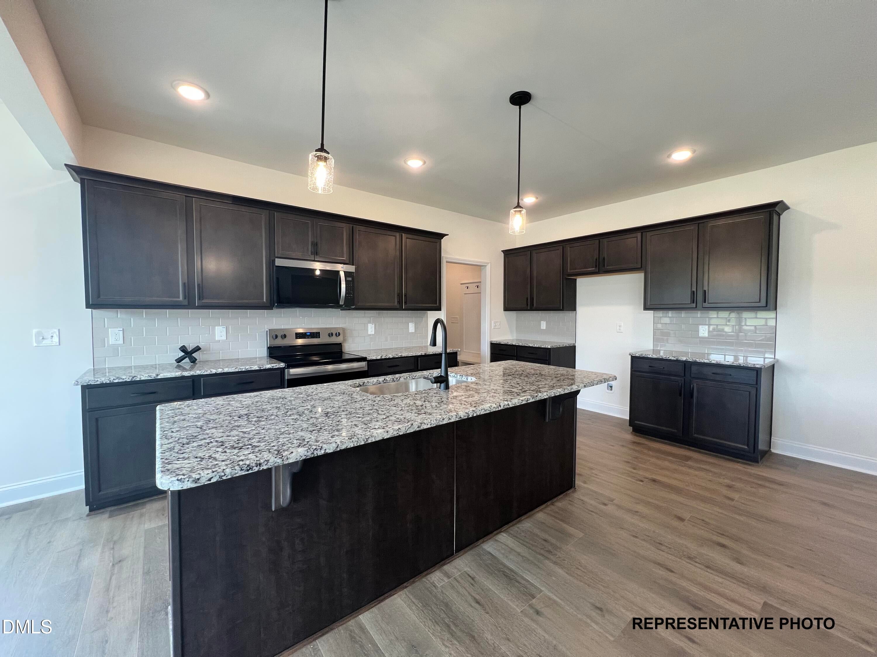 197 Cardovia Way