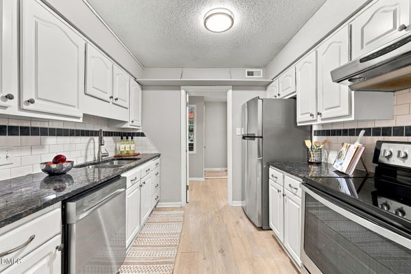 3088 COLONY RD APT A, DURHAM, NC 27705 - Image d0c2b39aa6d99b43129aa7d5b9dfc6a3/1469475460