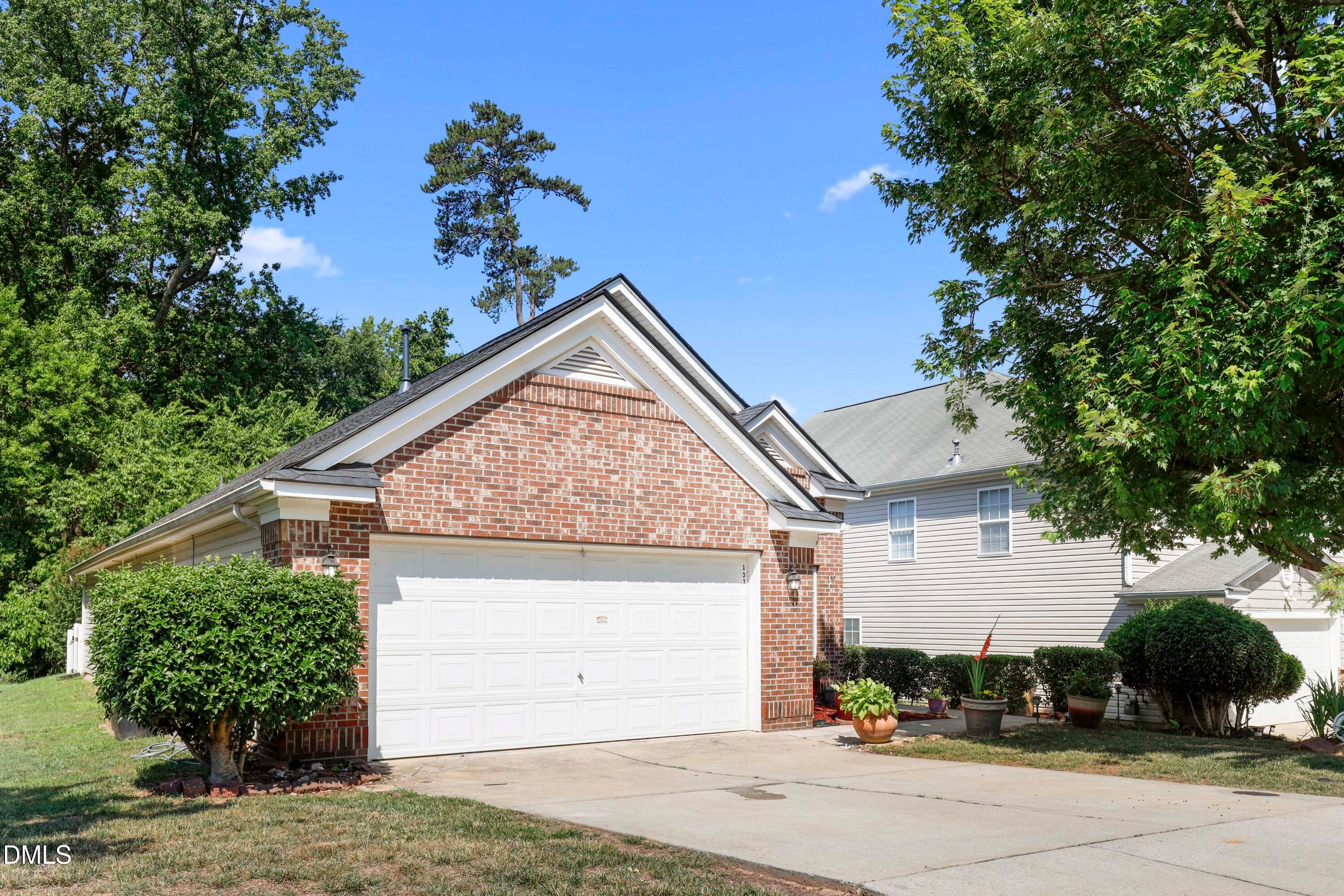 137 Georgetowne Drive