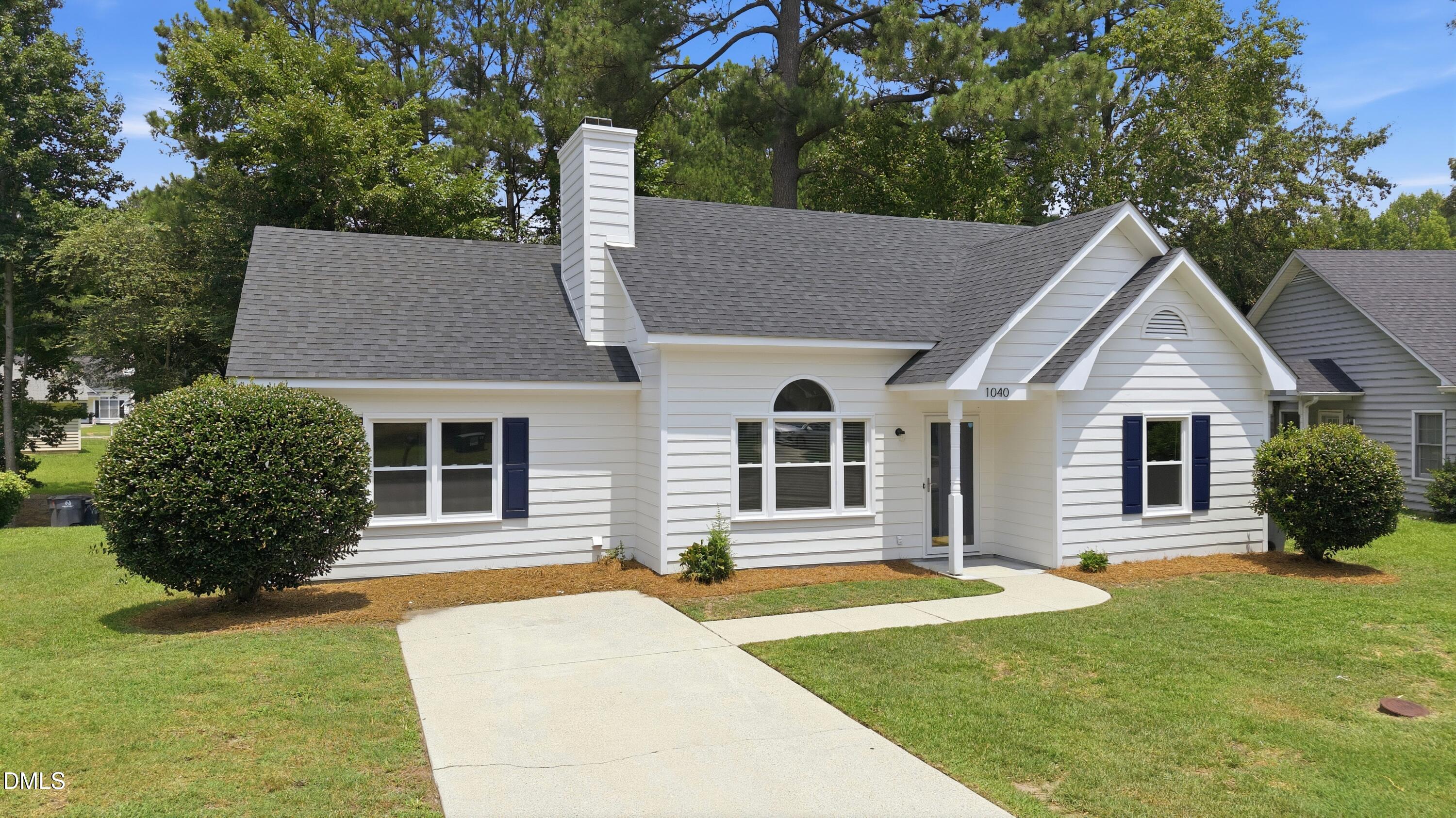 1040 Southbriar Drive