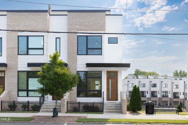 518 N ROXBORO ST, DURHAM, NC 27701 - Image d14f63969d2ed0271e2812a1d8e95dcb/187810174