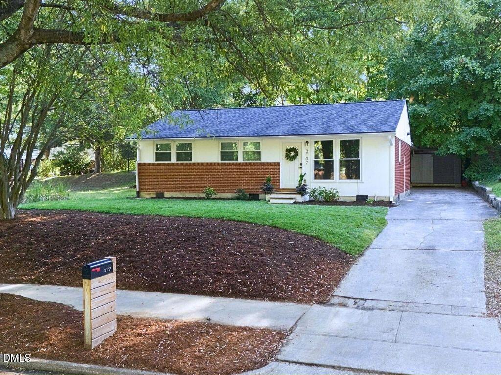 2107 Dandridge Drive